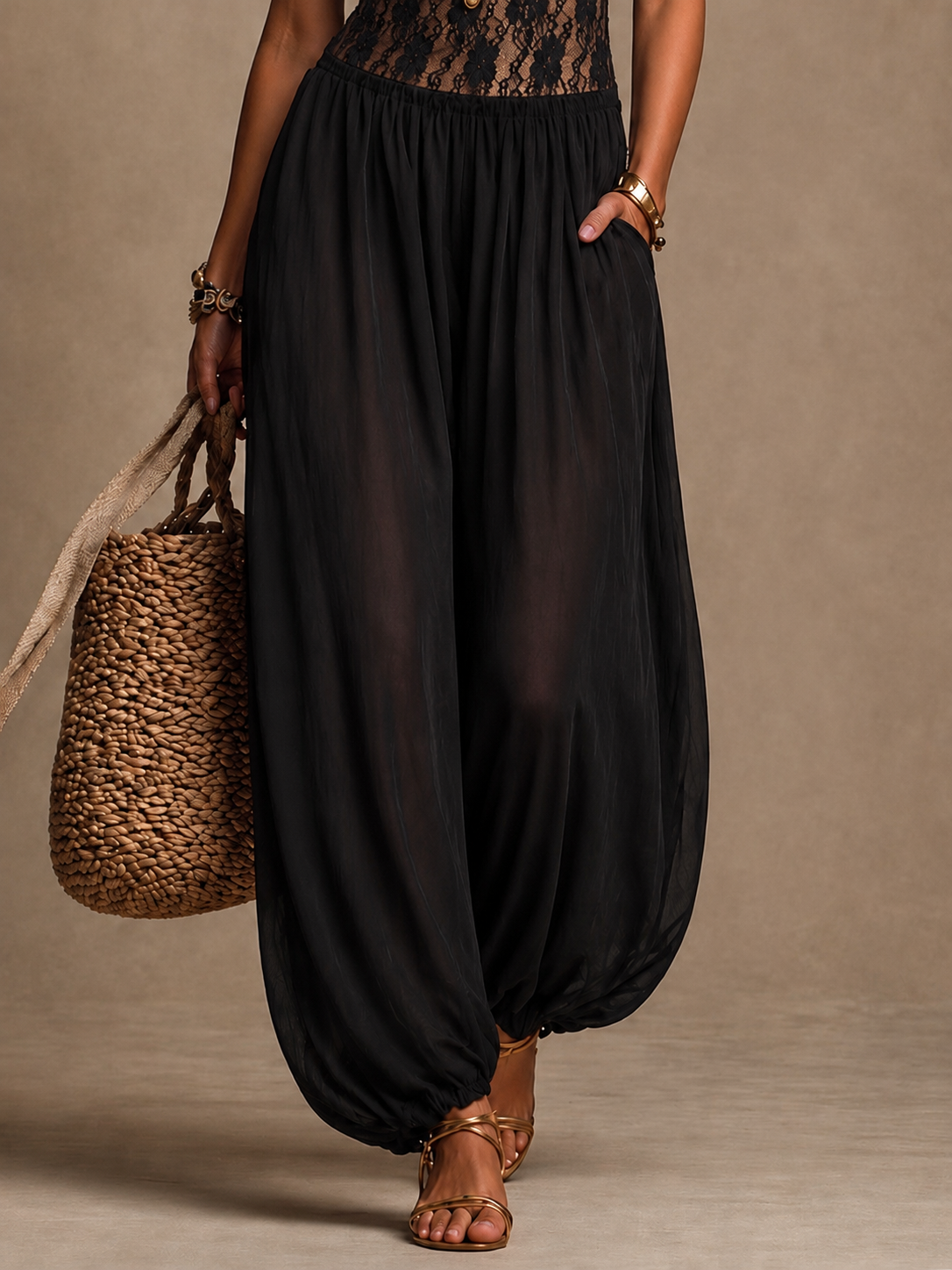 Laia™ | Mono Halter de Encaje