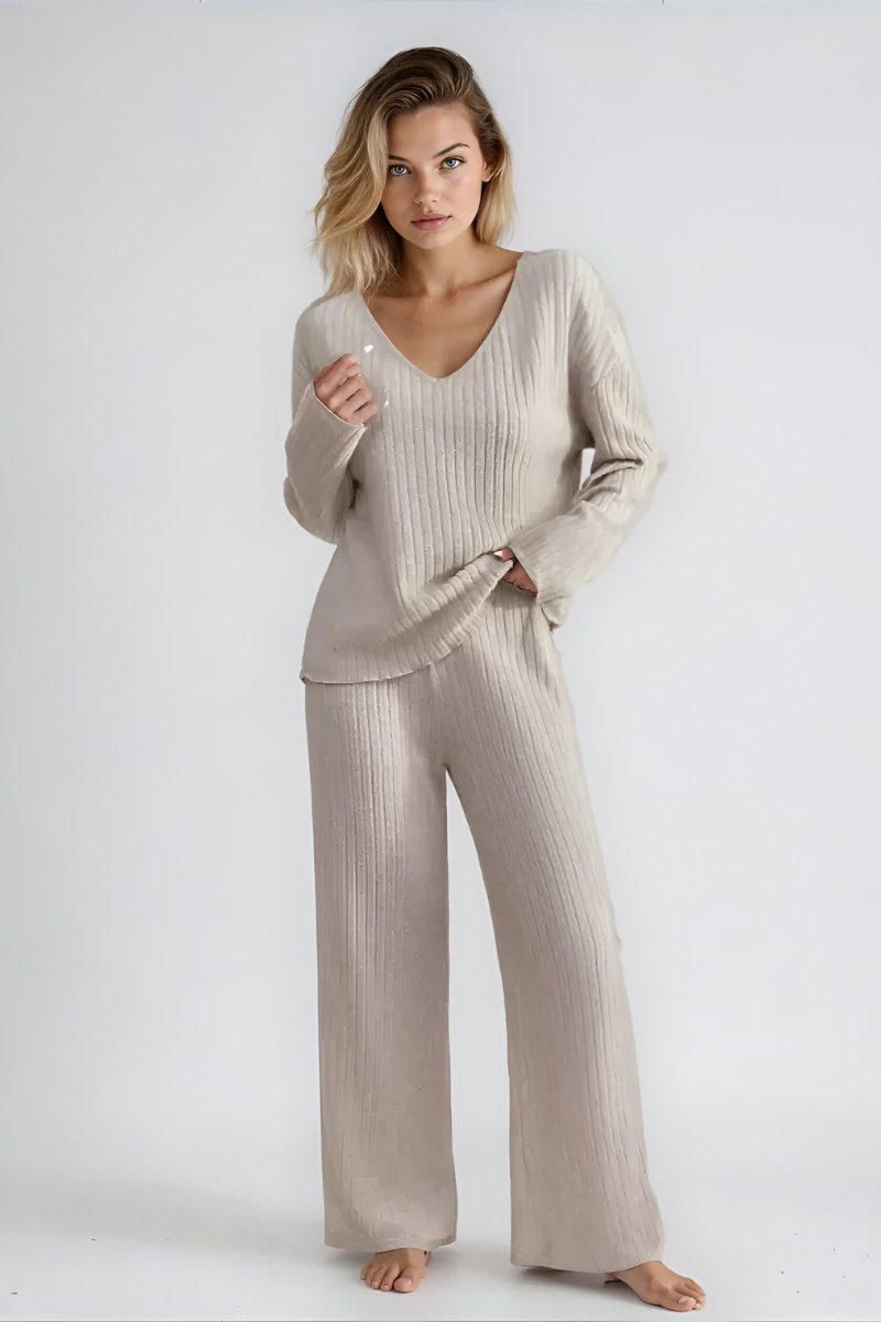 Amaris™ | Conjunto de Punto Suave Acanalado