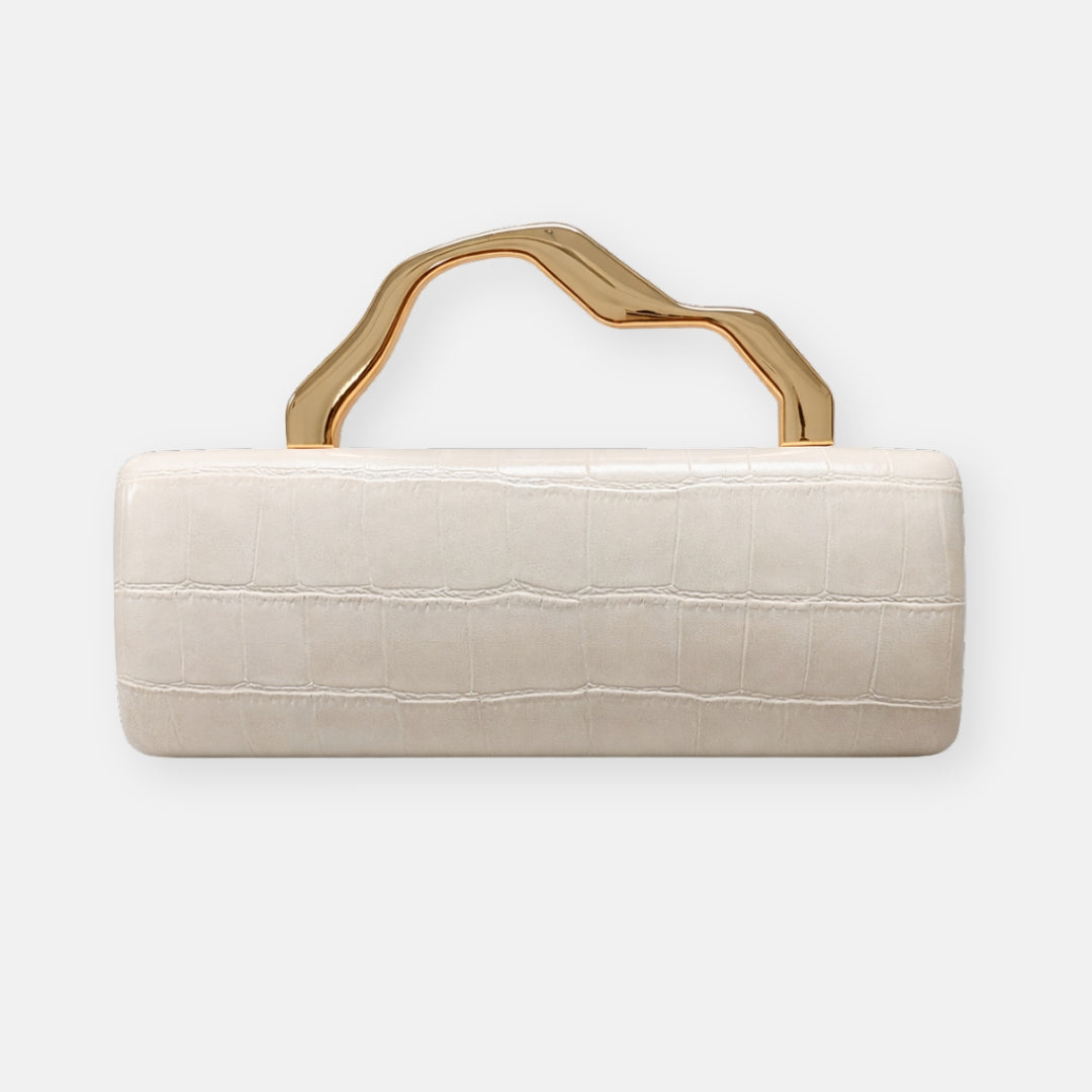 Engrâce | Clutch with Sculpted Handle