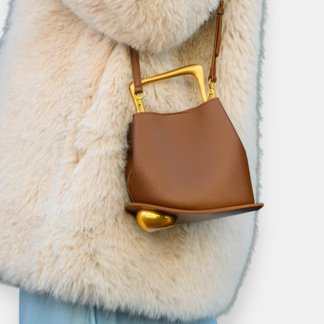 Xélvaine | Bucket Bag with Gold Handle