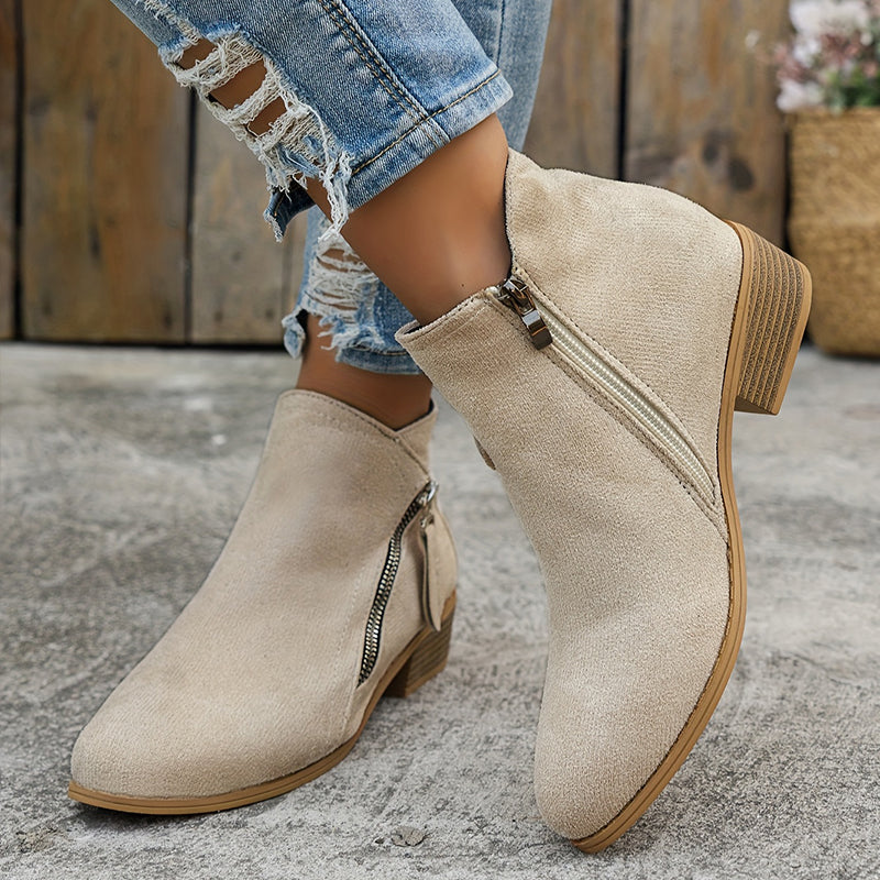 Lona™ | Botines de Ante con Estilo