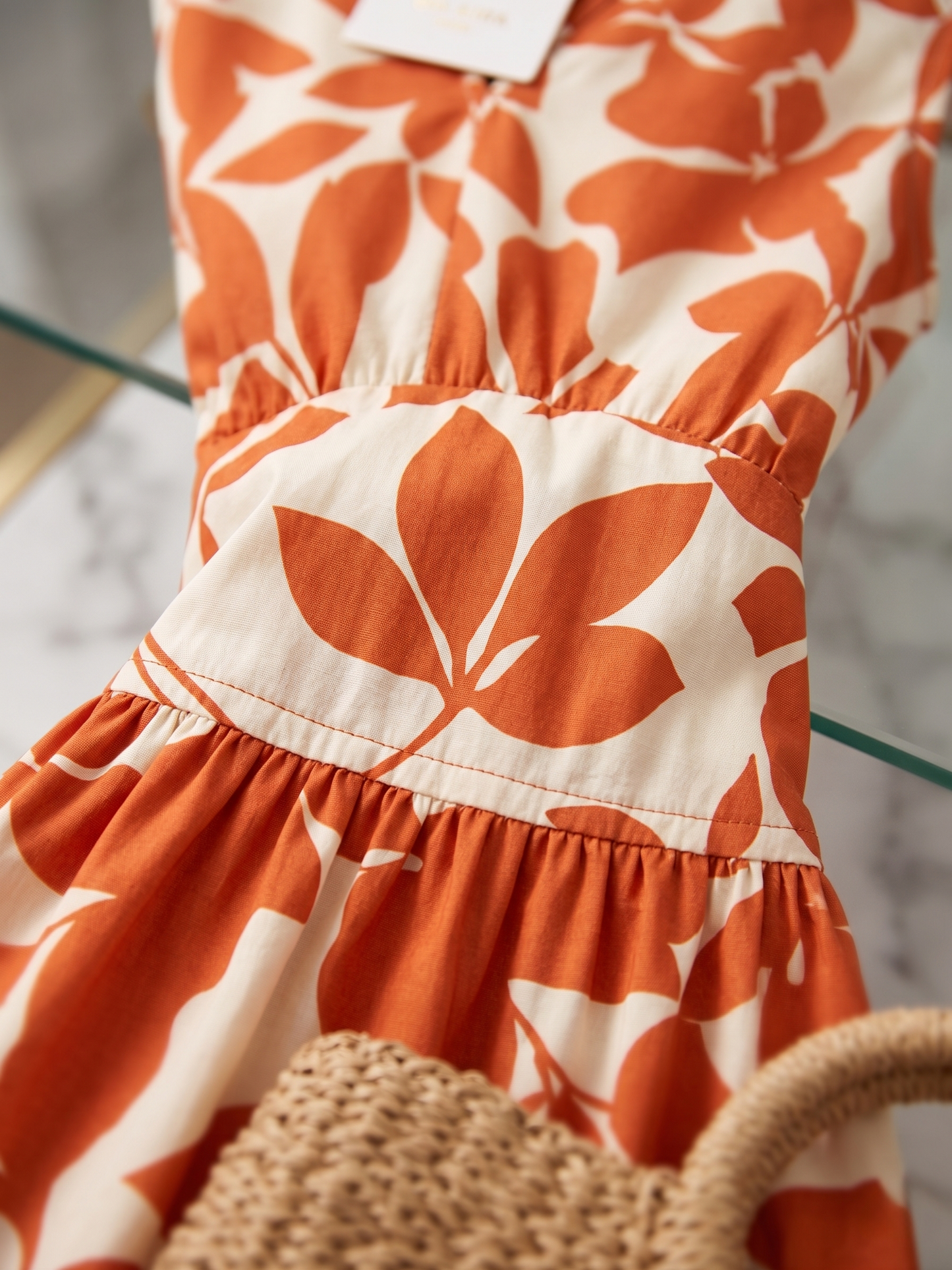 Tasha™ | Vestido Midi Elegante con Efecto Vientre Plano