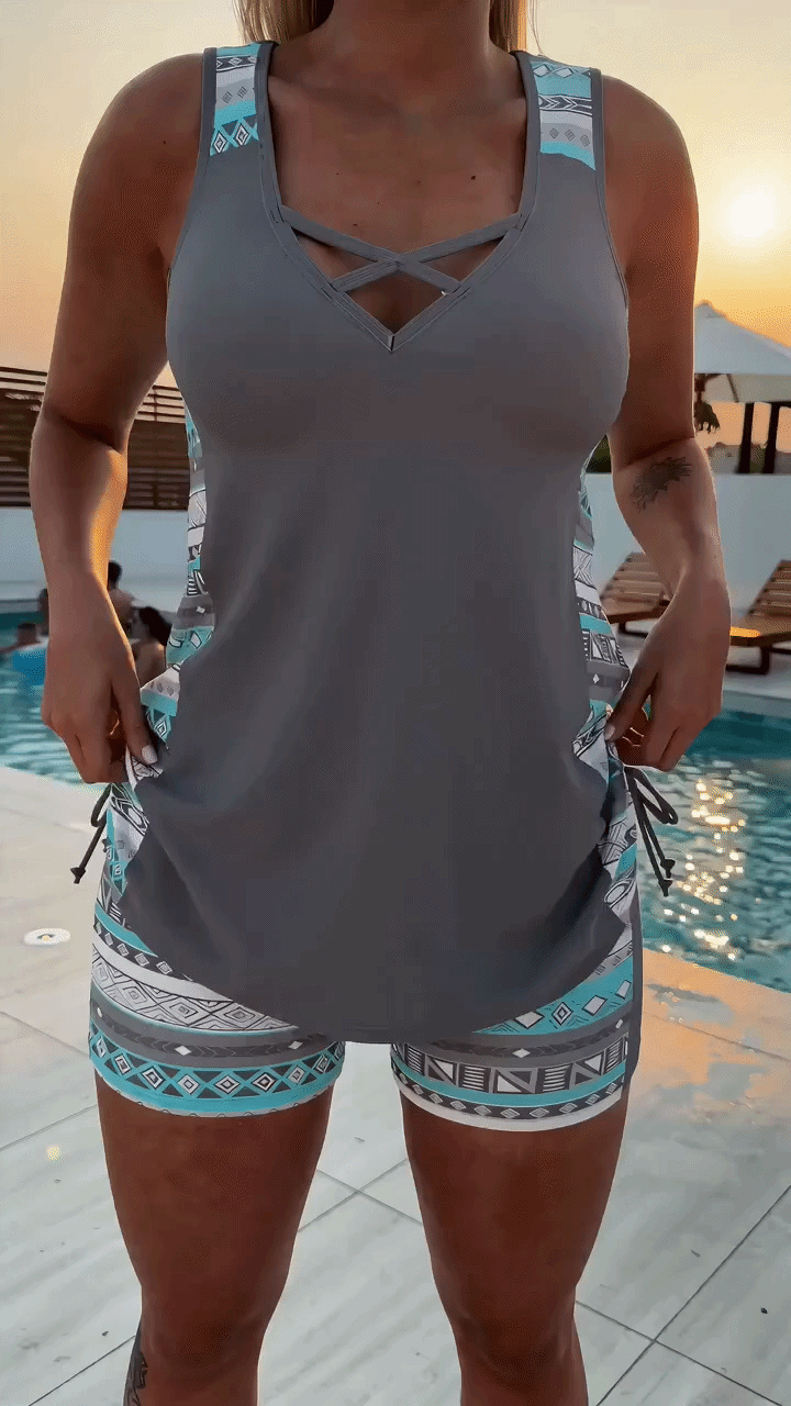 Kaela™ | Conjunto Tankini Favorecedor con Shorts