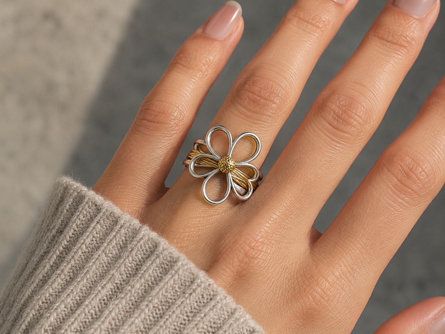 ANILLO LUAN.